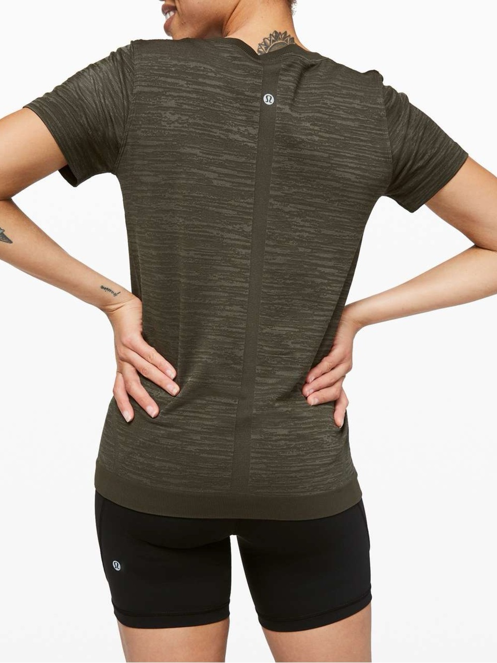 Lululemon Swiftly Tech Short Sleeve *Relaxed Fit
Dark Olive/Fatigue Green